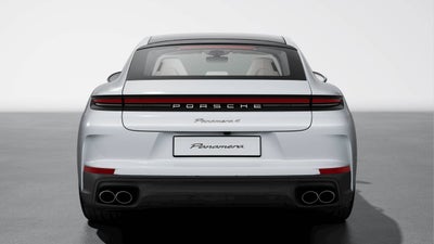 2026 Porsche Panamera 4