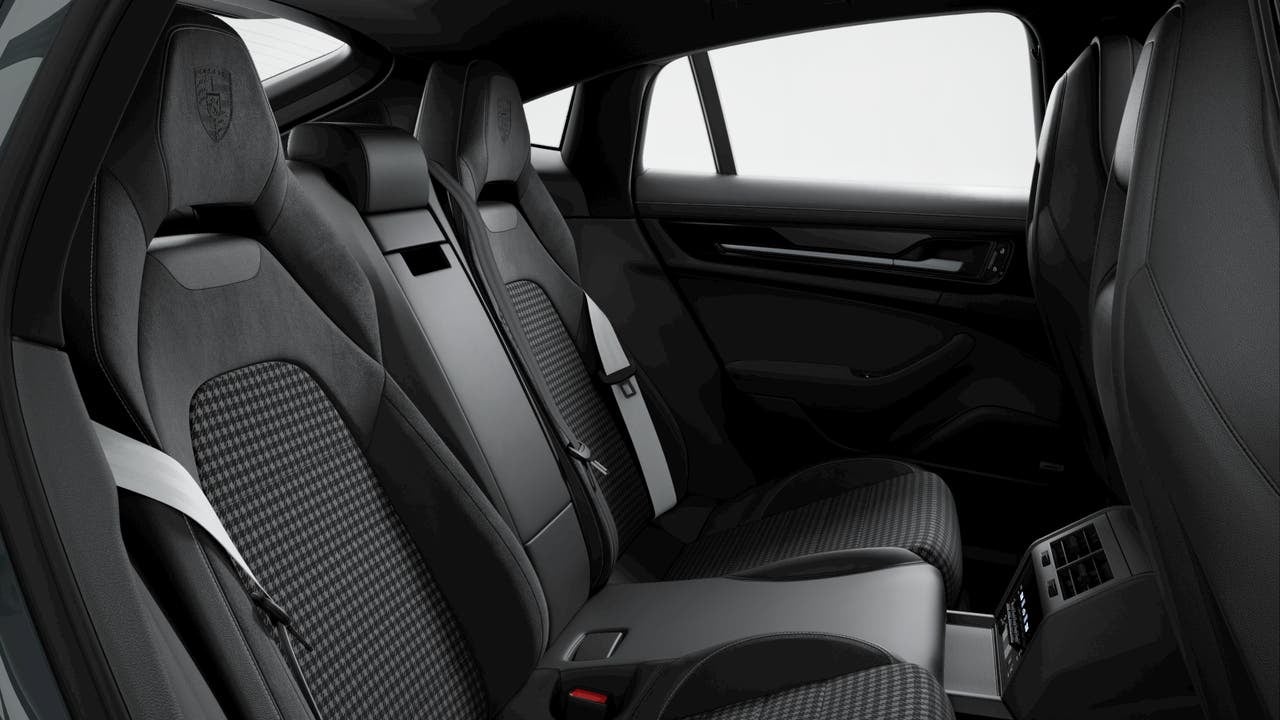 2026 Porsche Panamera Panamera 4