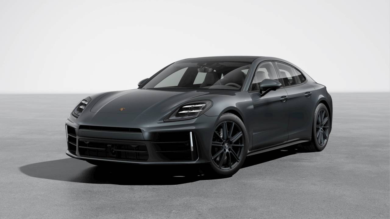 2026 Porsche Panamera 4