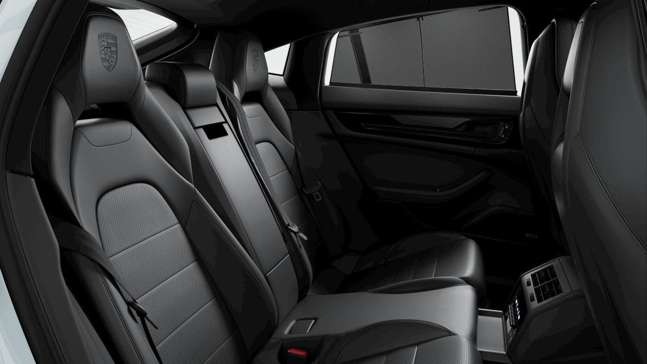2026 Porsche Panamera Panamera 4 E-Hybrid