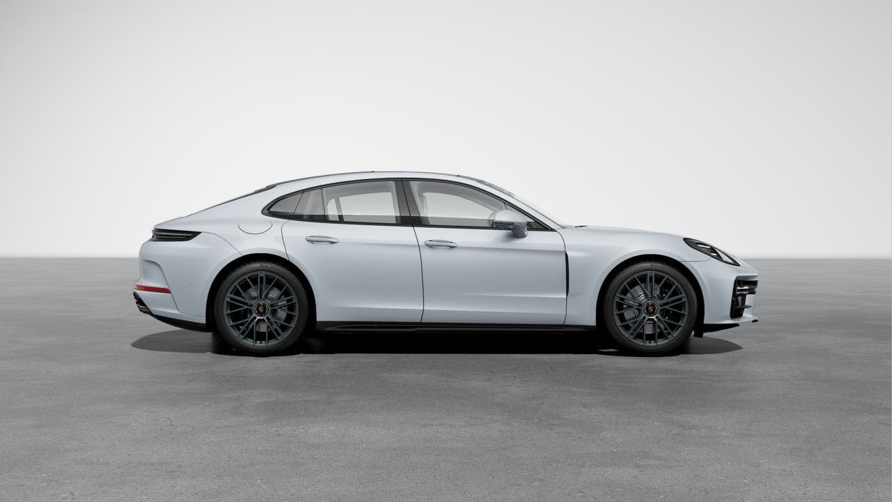 2026 Porsche Panamera Panamera GTS