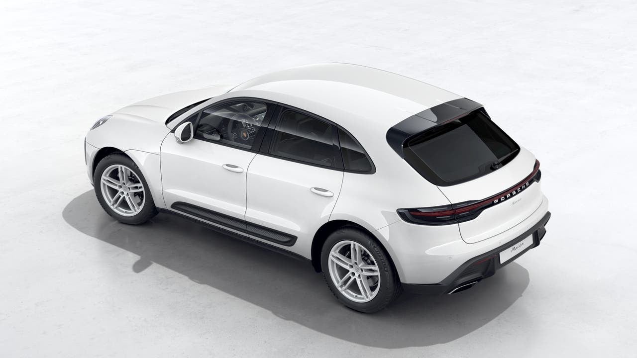 2026 Porsche Macan Base