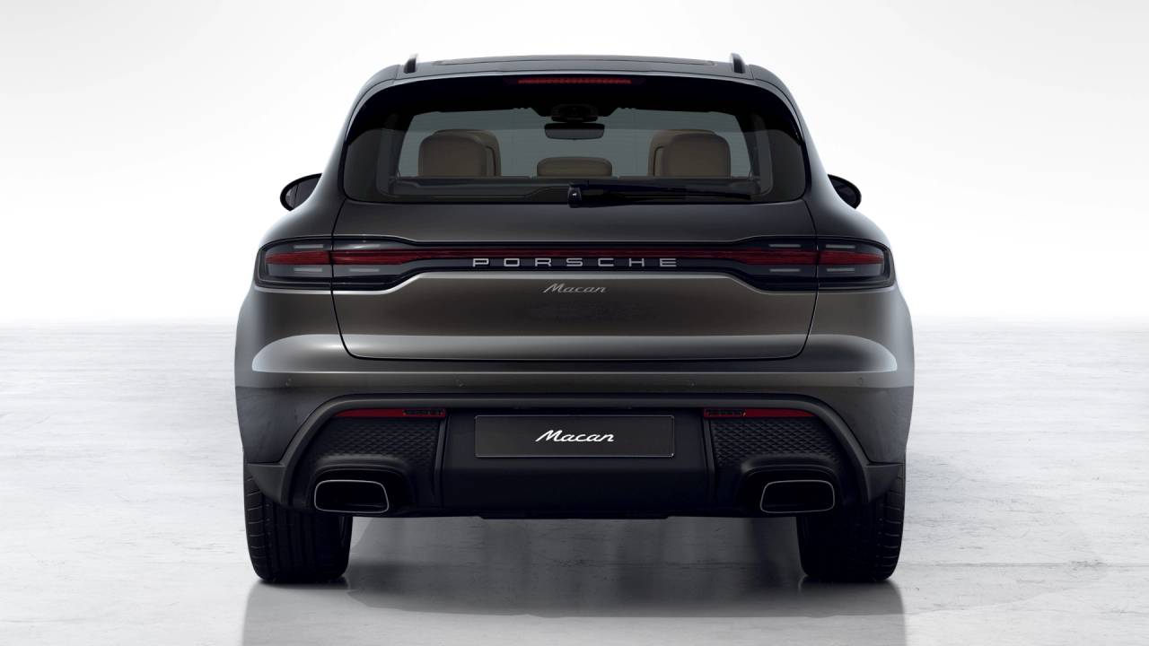 2026 Porsche Macan Base