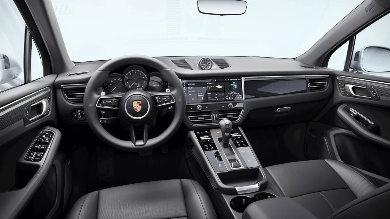 2026 Porsche Macan Base