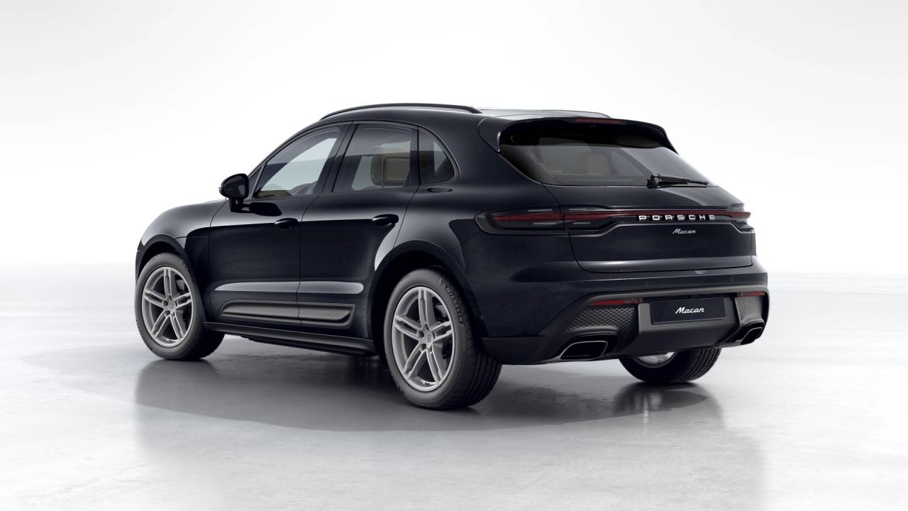 2026 Porsche Macan Base