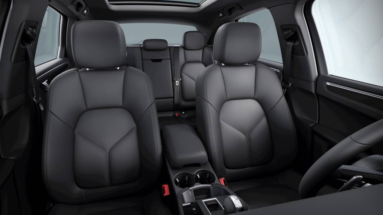 2026 Porsche Macan Base
