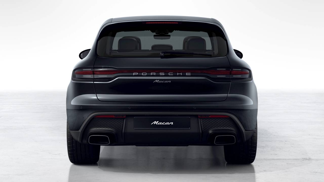 2026 Porsche Macan Base