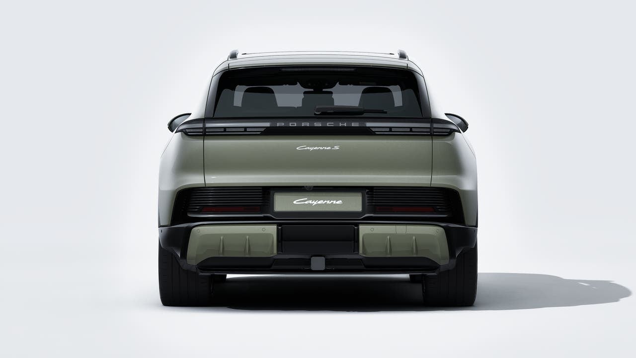 2026 Porsche Cayenne Cayenne S Electric
