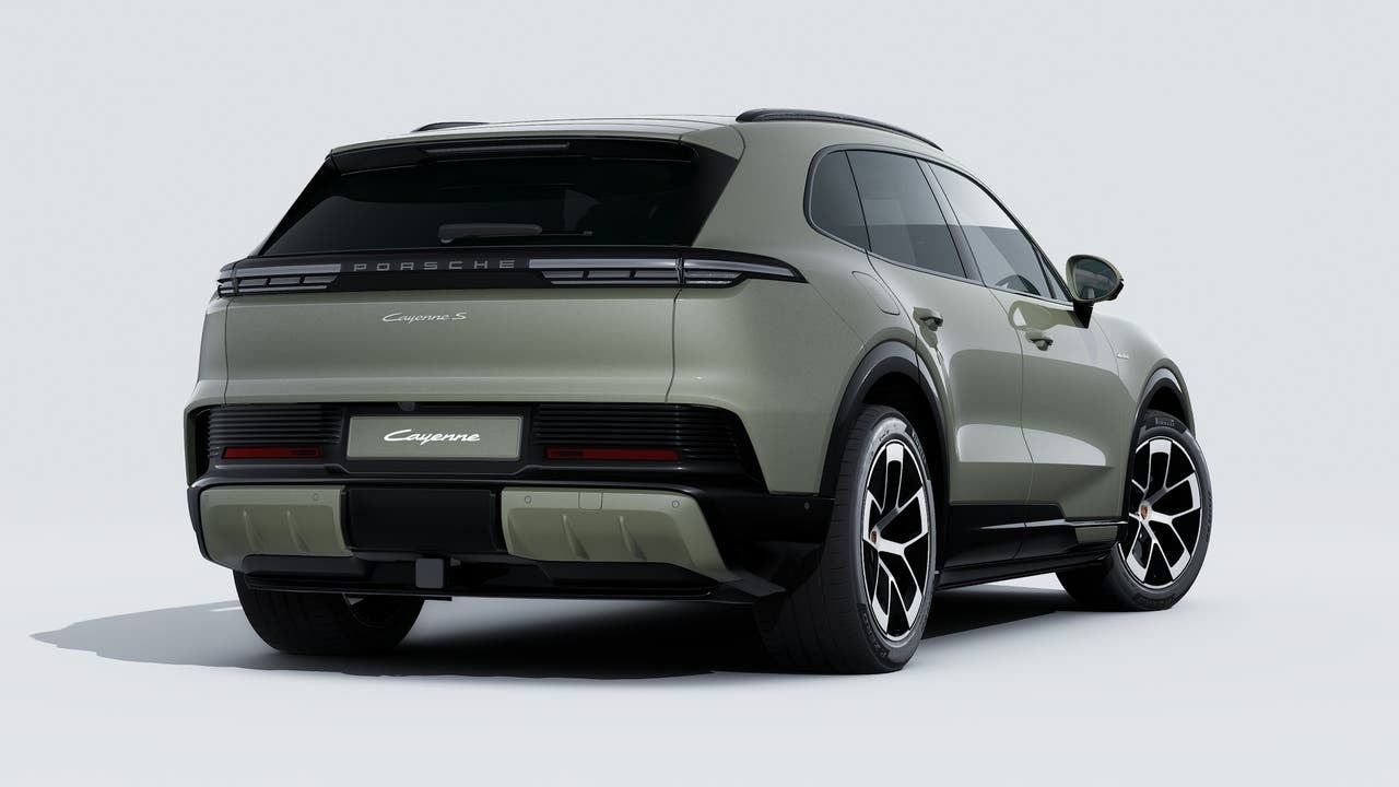 2026 Porsche Cayenne Cayenne S Electric
