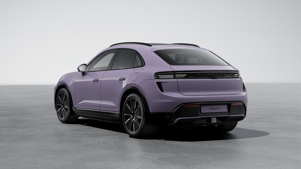 2026 Porsche Macan Macan Turbo Electric