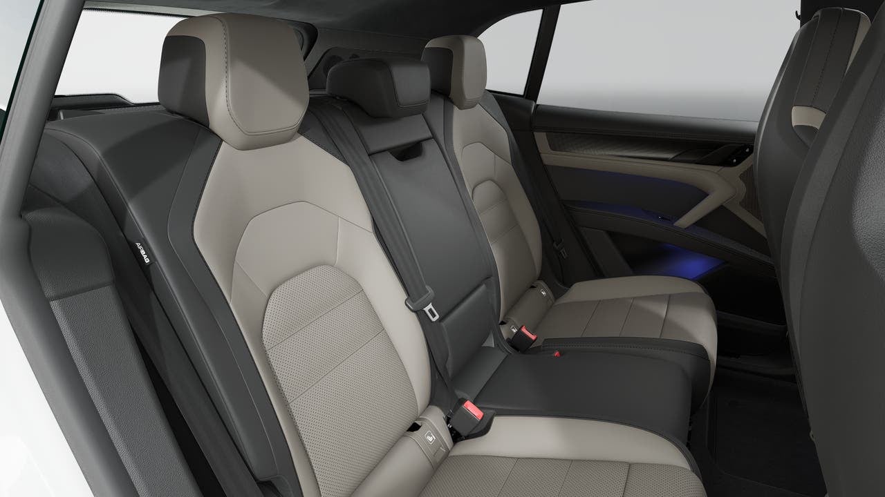 2026 Porsche Cayenne Cayenne Turbo Electric
