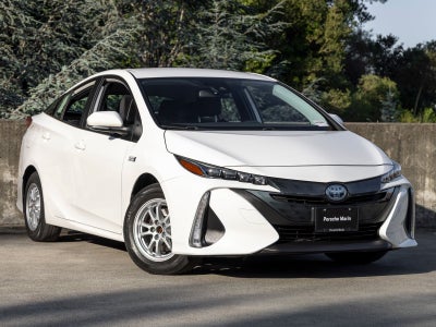 2021 Toyota Prius Prime LE