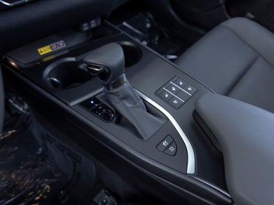 2024 Lexus UX 250h F SPORT Design