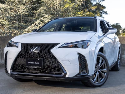 2024 Lexus UX 250h F SPORT Design