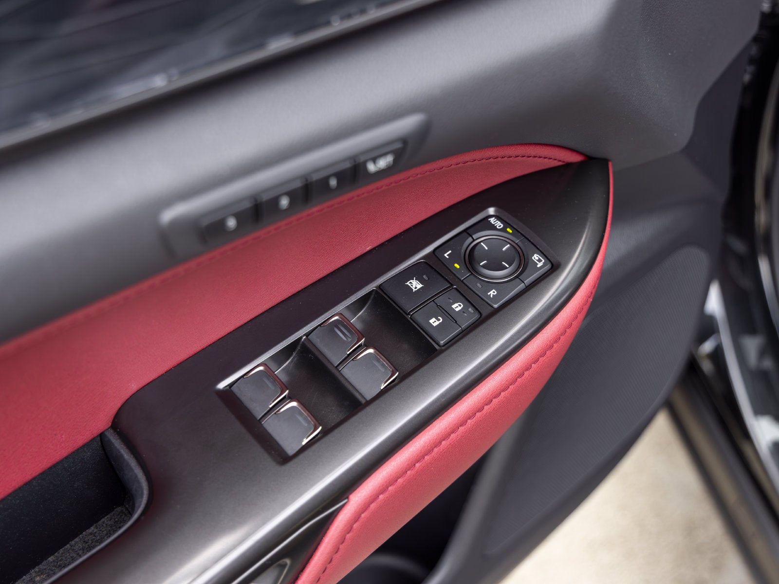 2022 Lexus NX 350h Premium