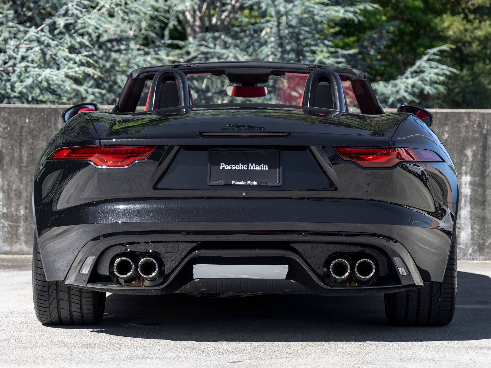 2024 Jaguar F-TYPE P450