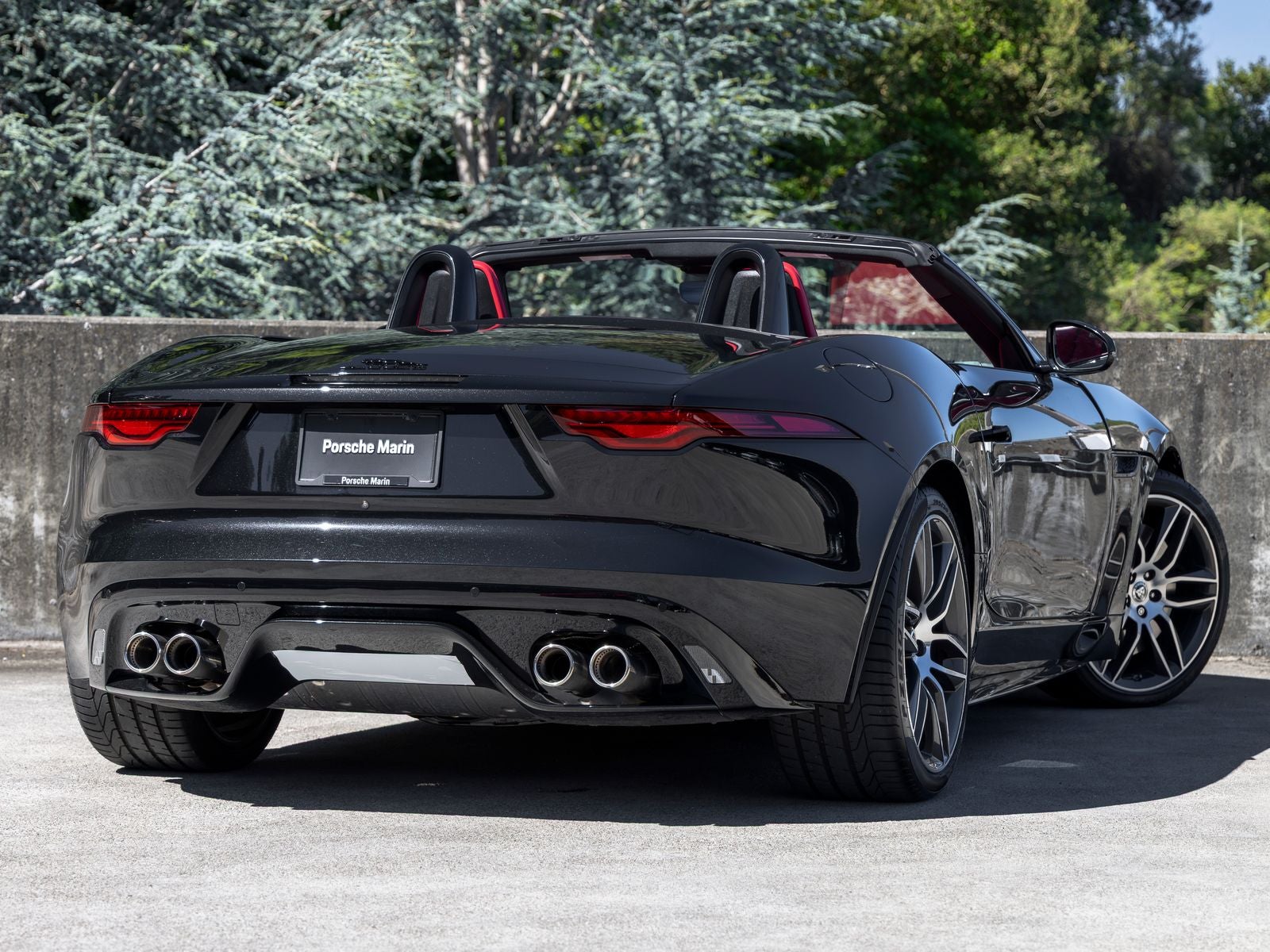 2024 Jaguar F-TYPE P450