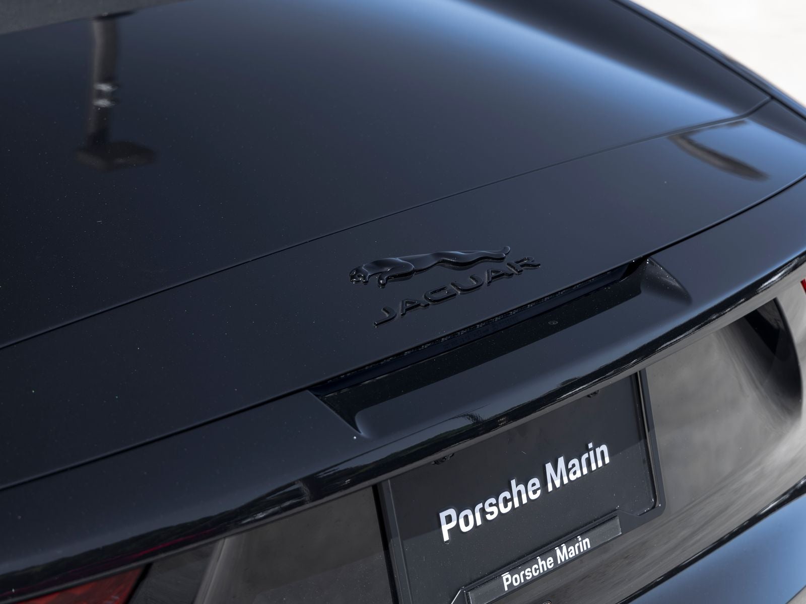 2024 Jaguar F-TYPE P450