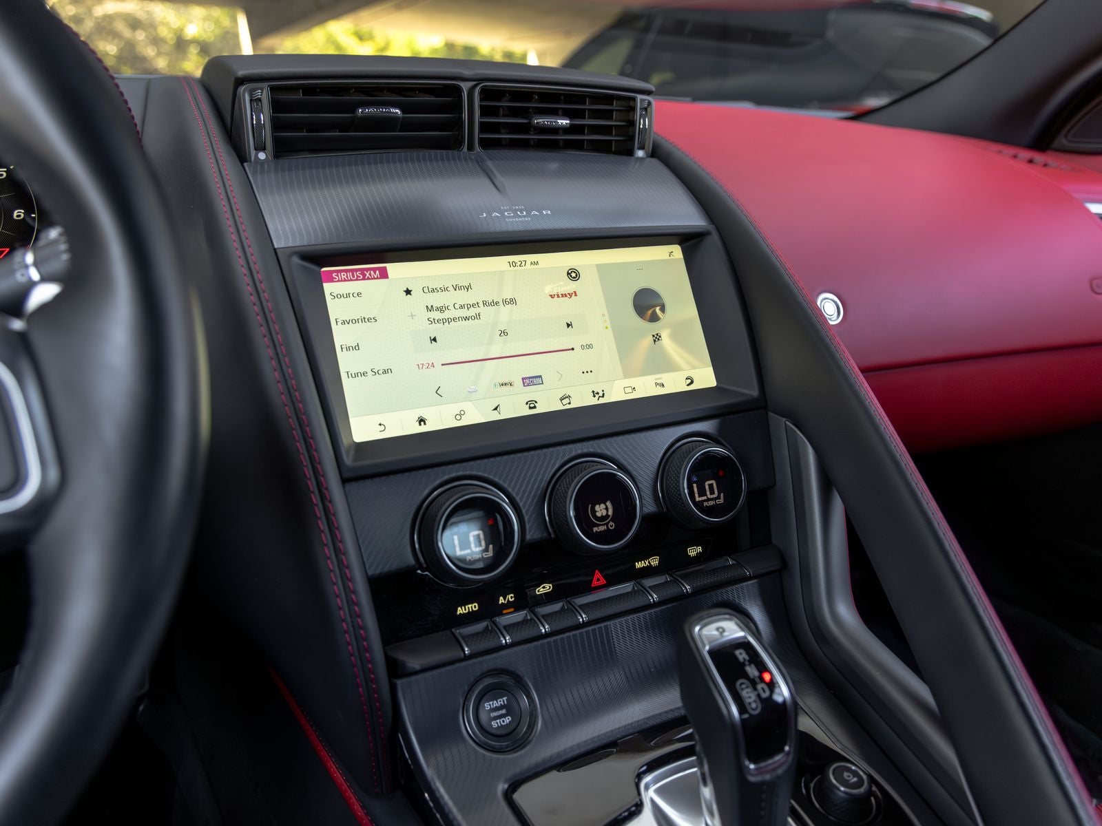 2024 Jaguar F-TYPE P450