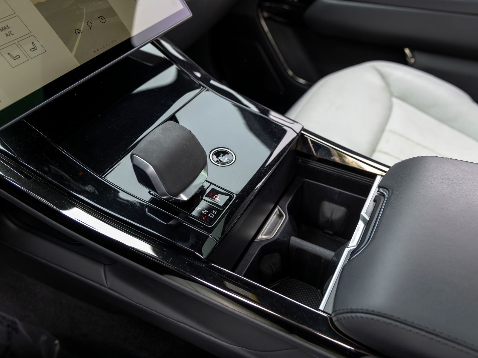 2024 Land Rover Range Rover Sport Dynamic SE