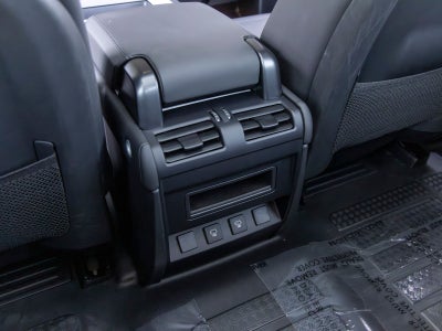 2025 Land Rover Defender 90 X-Dynamic SE