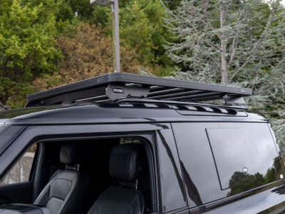 2024 Land Rover Defender 90 V8