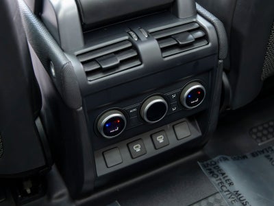 2024 Land Rover Defender 90 V8