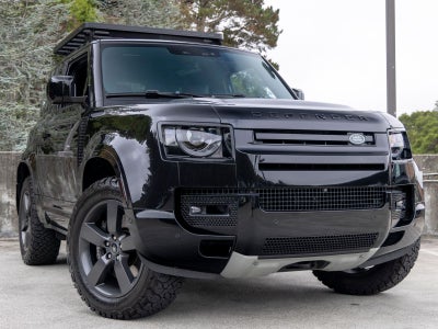 2024 Land Rover Defender 90 V8