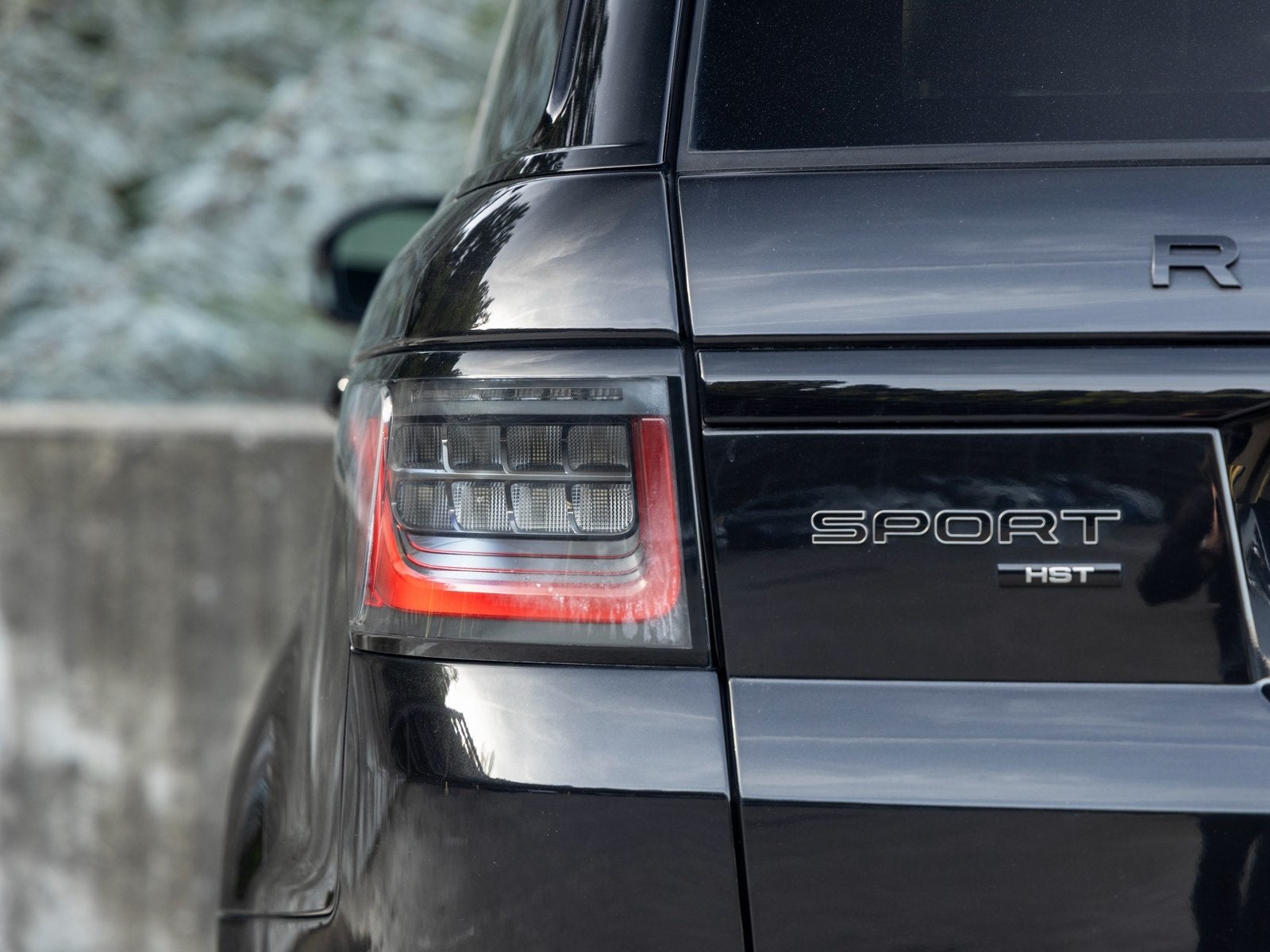2020 Land Rover Range Rover Sport HST