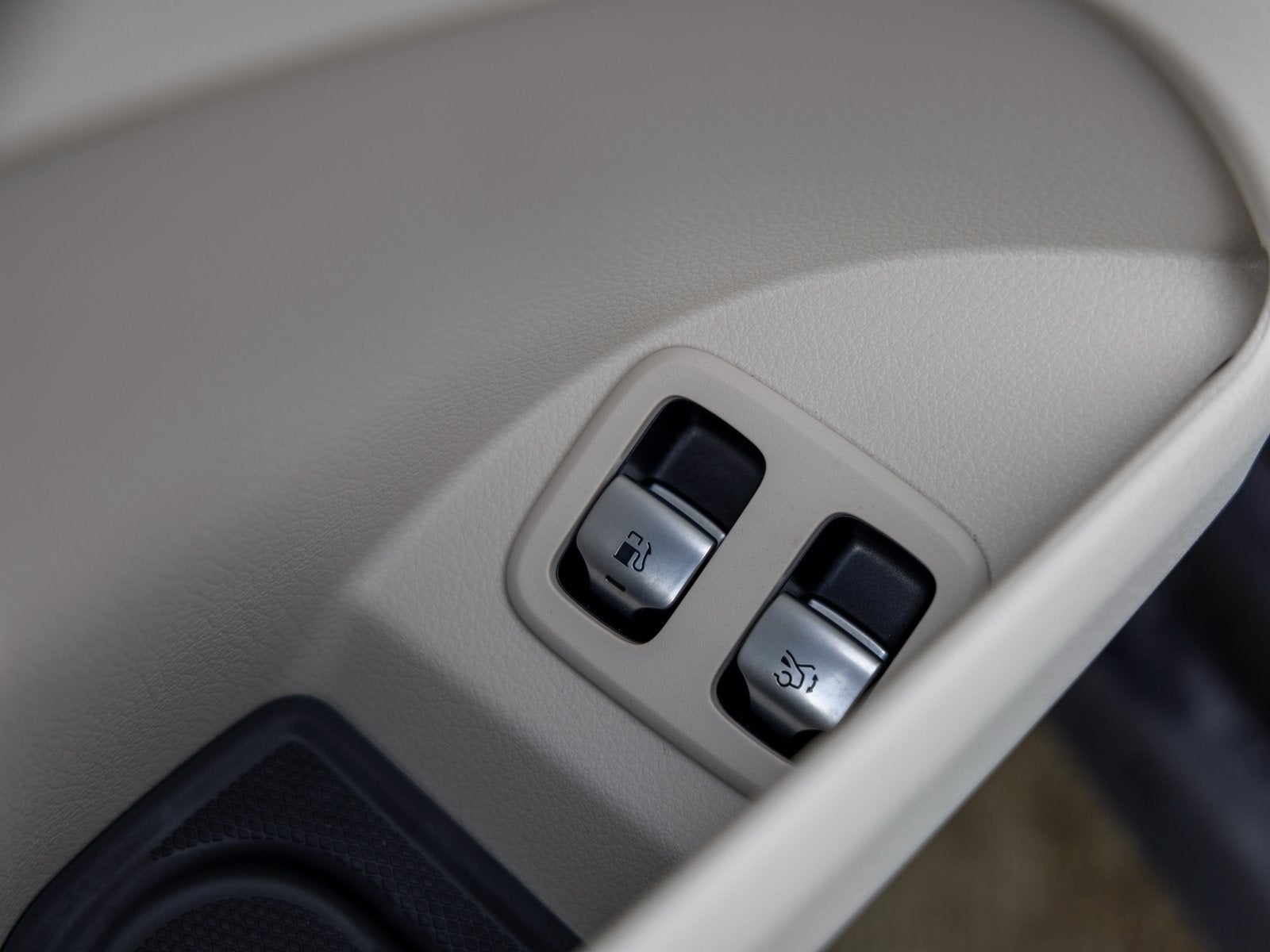 2025 Mercedes-Benz GLC GLC 350e 4MATIC®