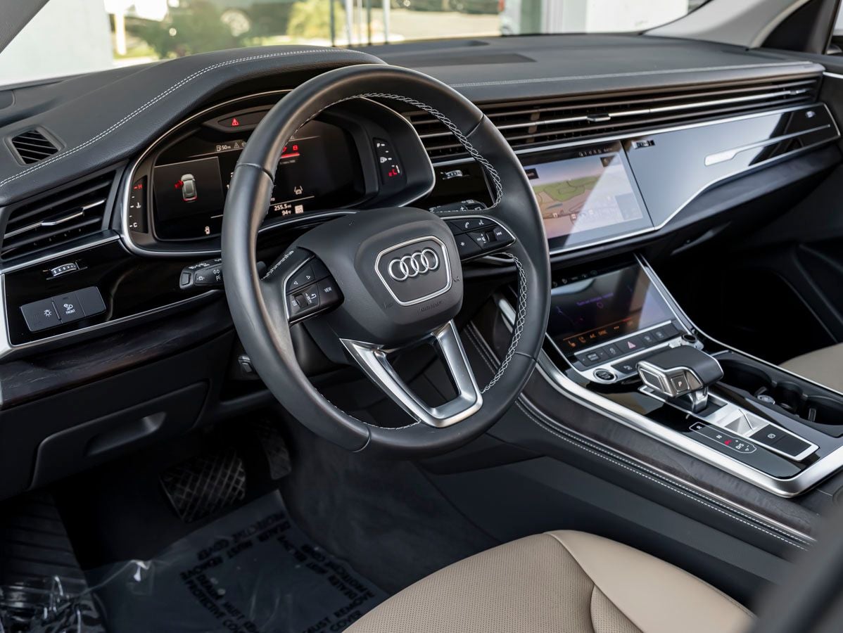2024 Audi Q8 55 Premium Plus quattro