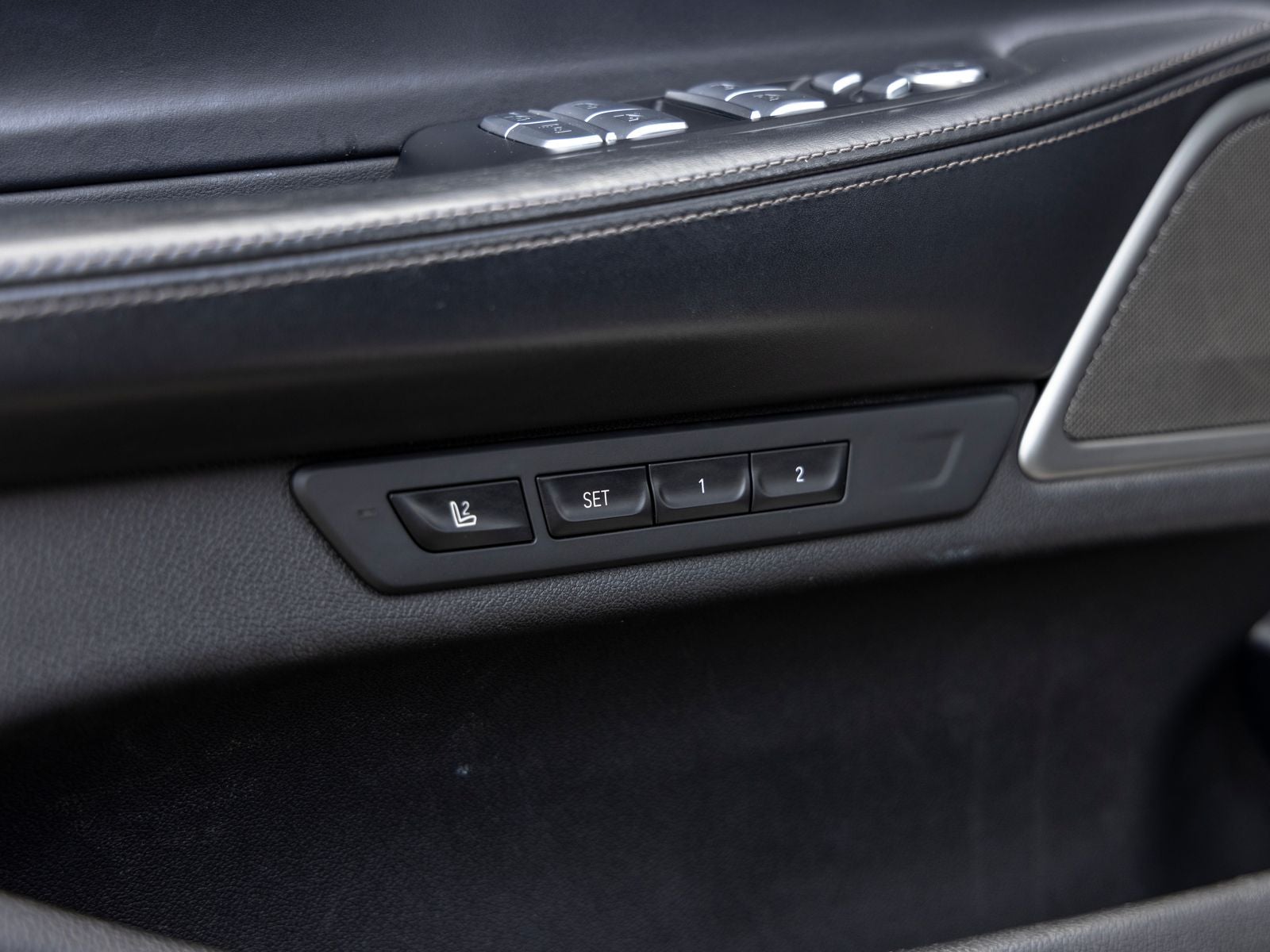 2022 BMW 7 Series 740i