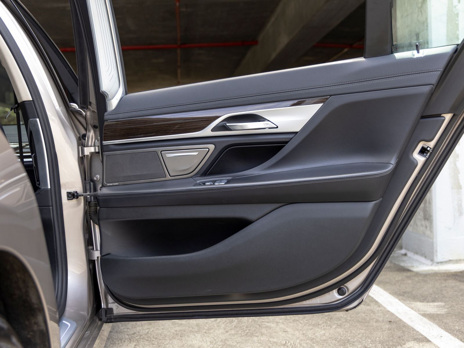 2022 BMW 7 Series 740i