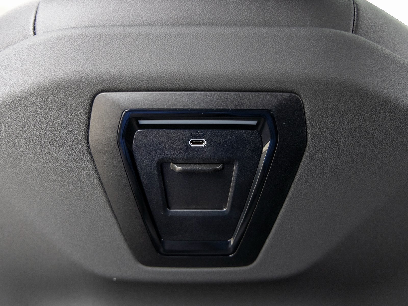 2025 BMW i5 xDrive40