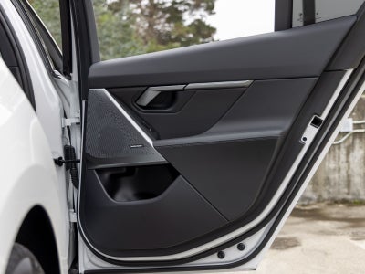 2025 BMW i5 xDrive40