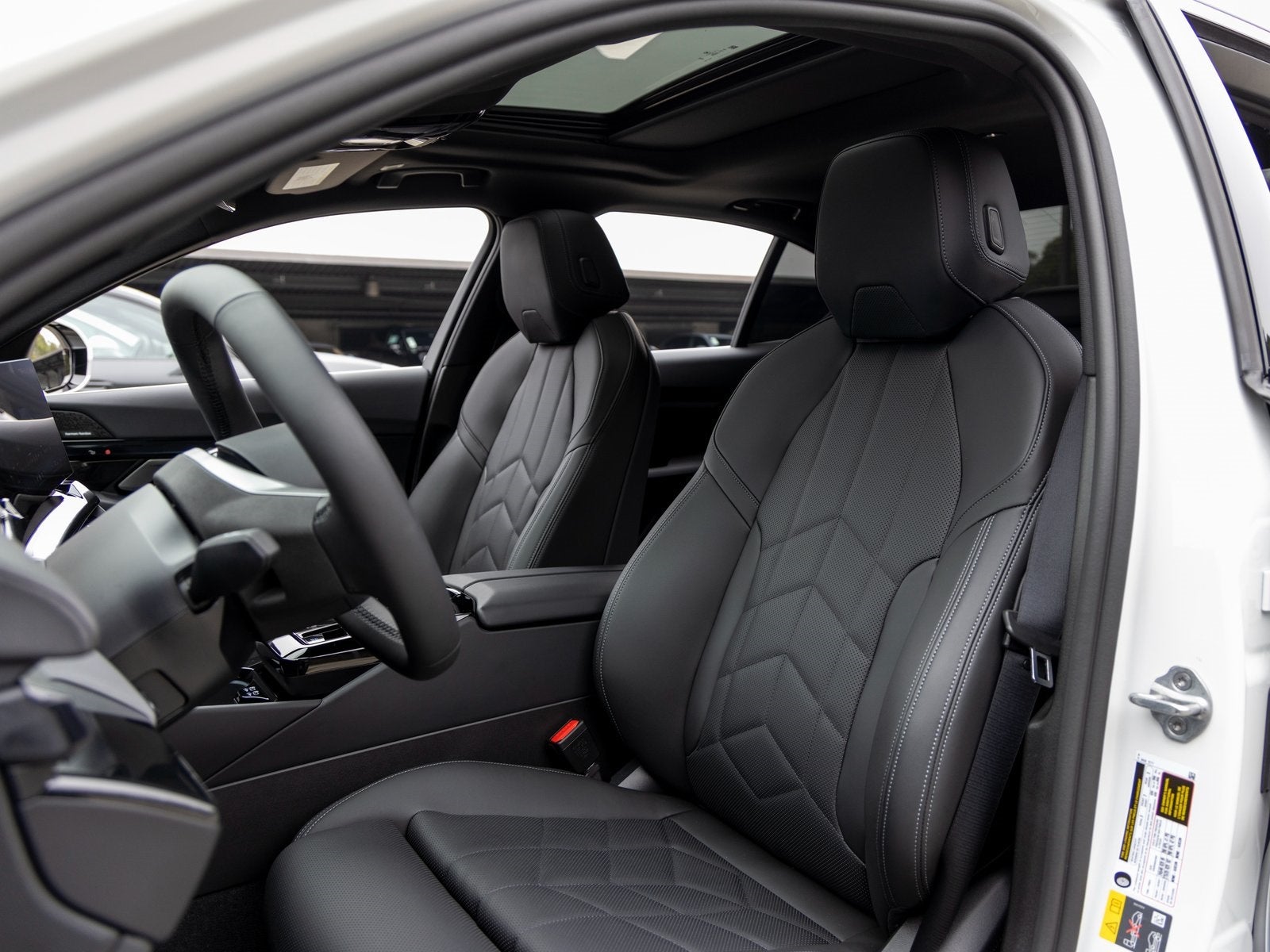 2025 BMW i5 xDrive40