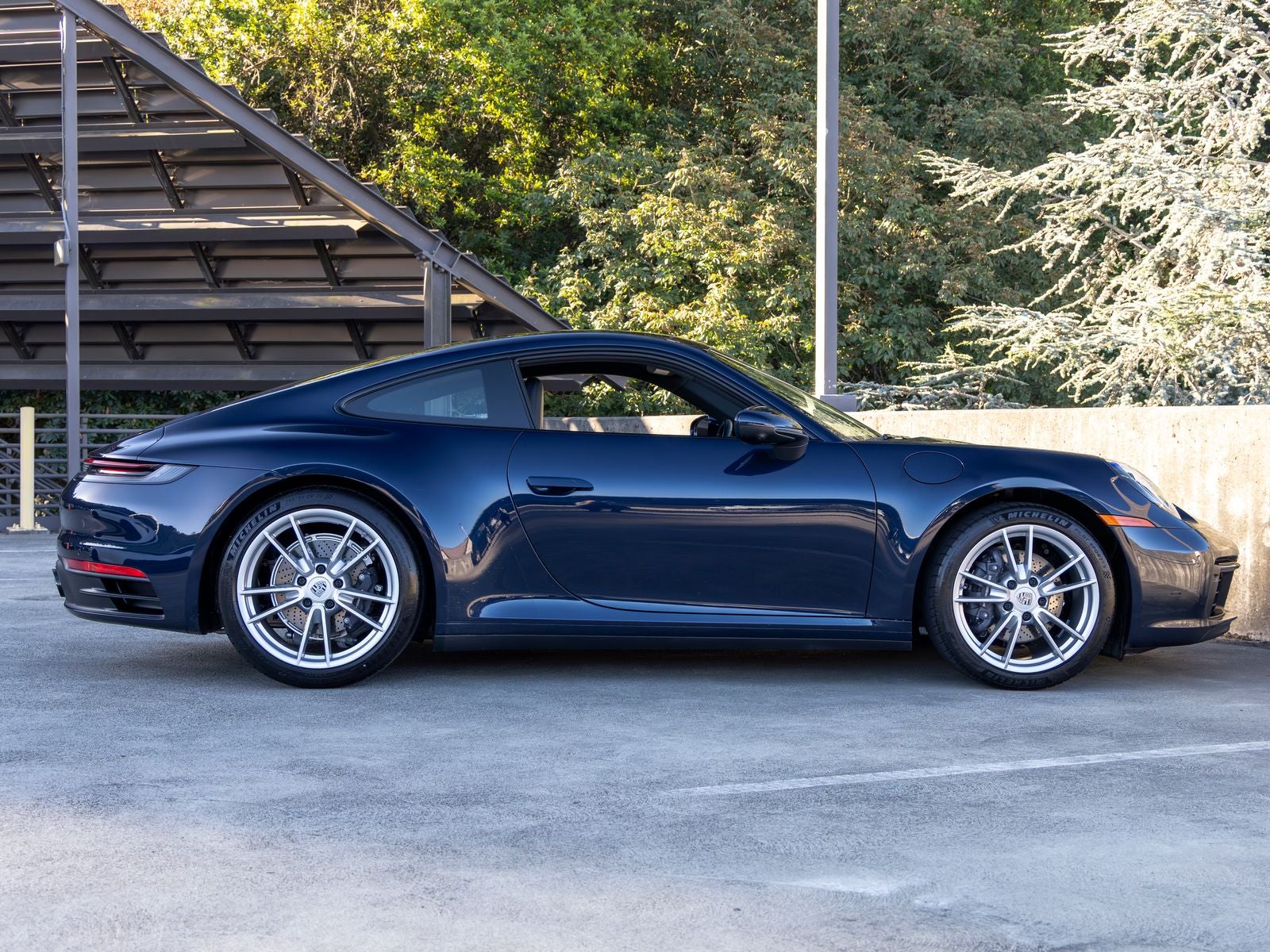 2022 Porsche 911 Carrera