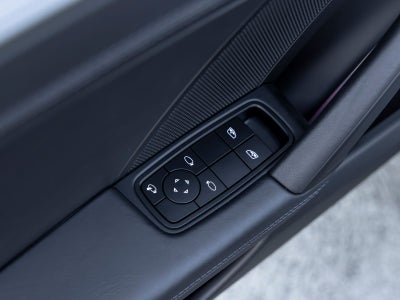 2022 Porsche 911 Carrera