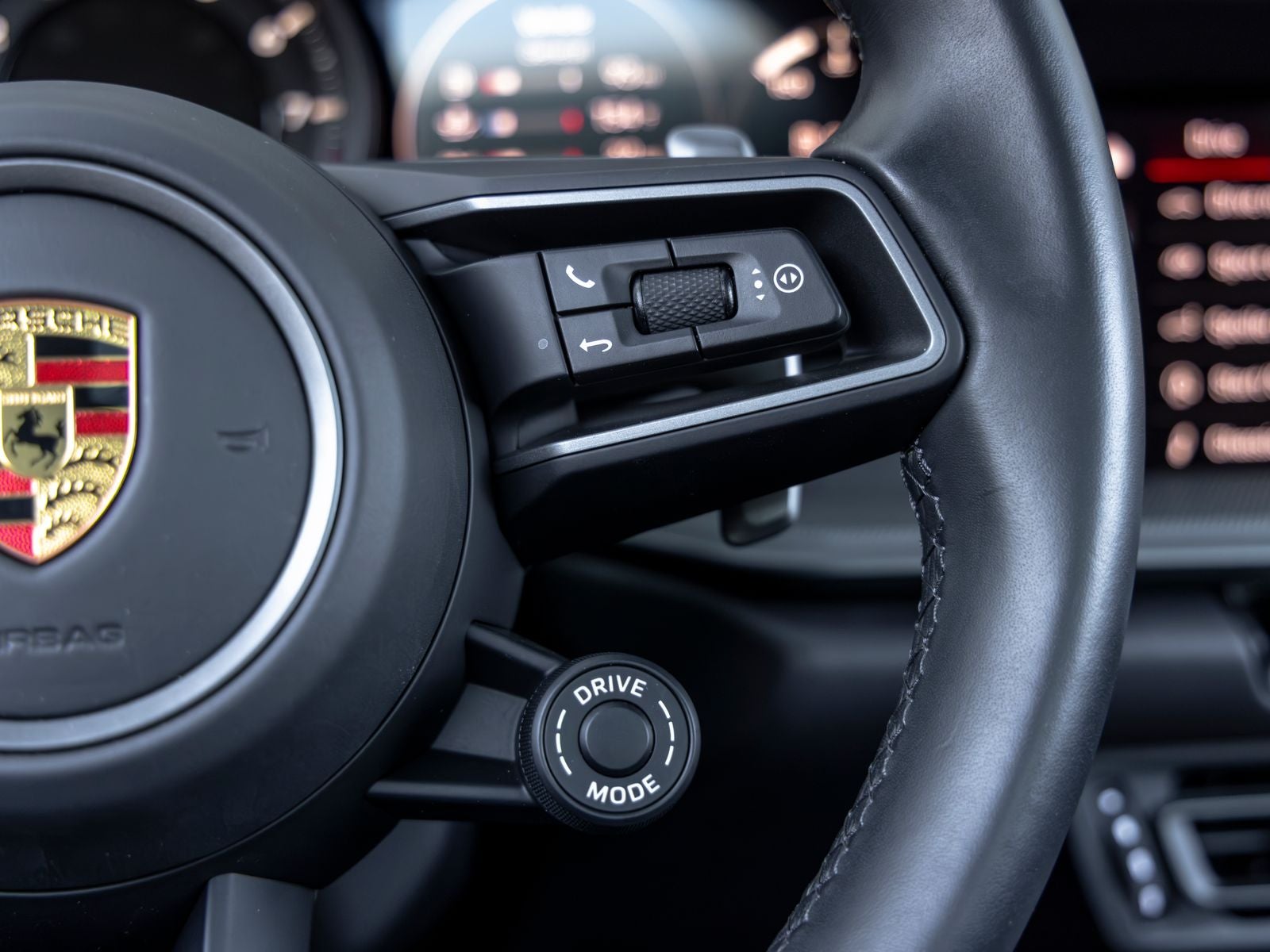 2022 Porsche 911 Carrera