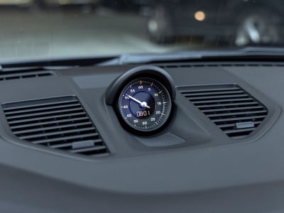 2022 Porsche 911 Carrera