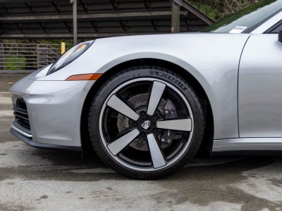 2025 Porsche 911 911 Carrera