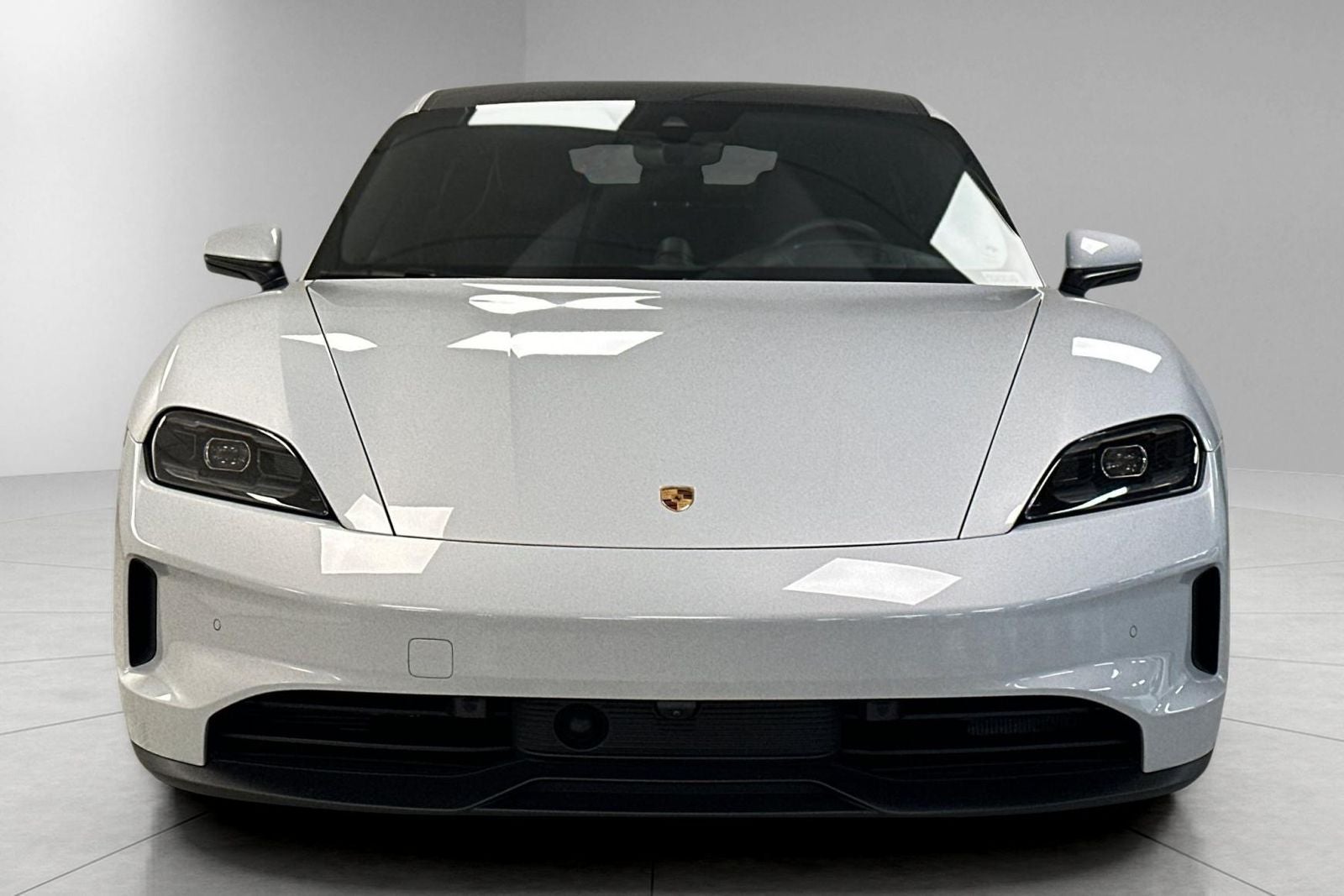 2025 Porsche Taycan Taycan