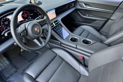 2025 Porsche Taycan Taycan
