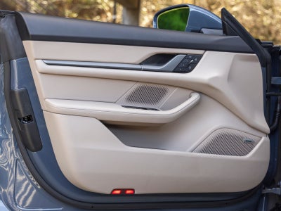 2025 Porsche Taycan Taycan 4
