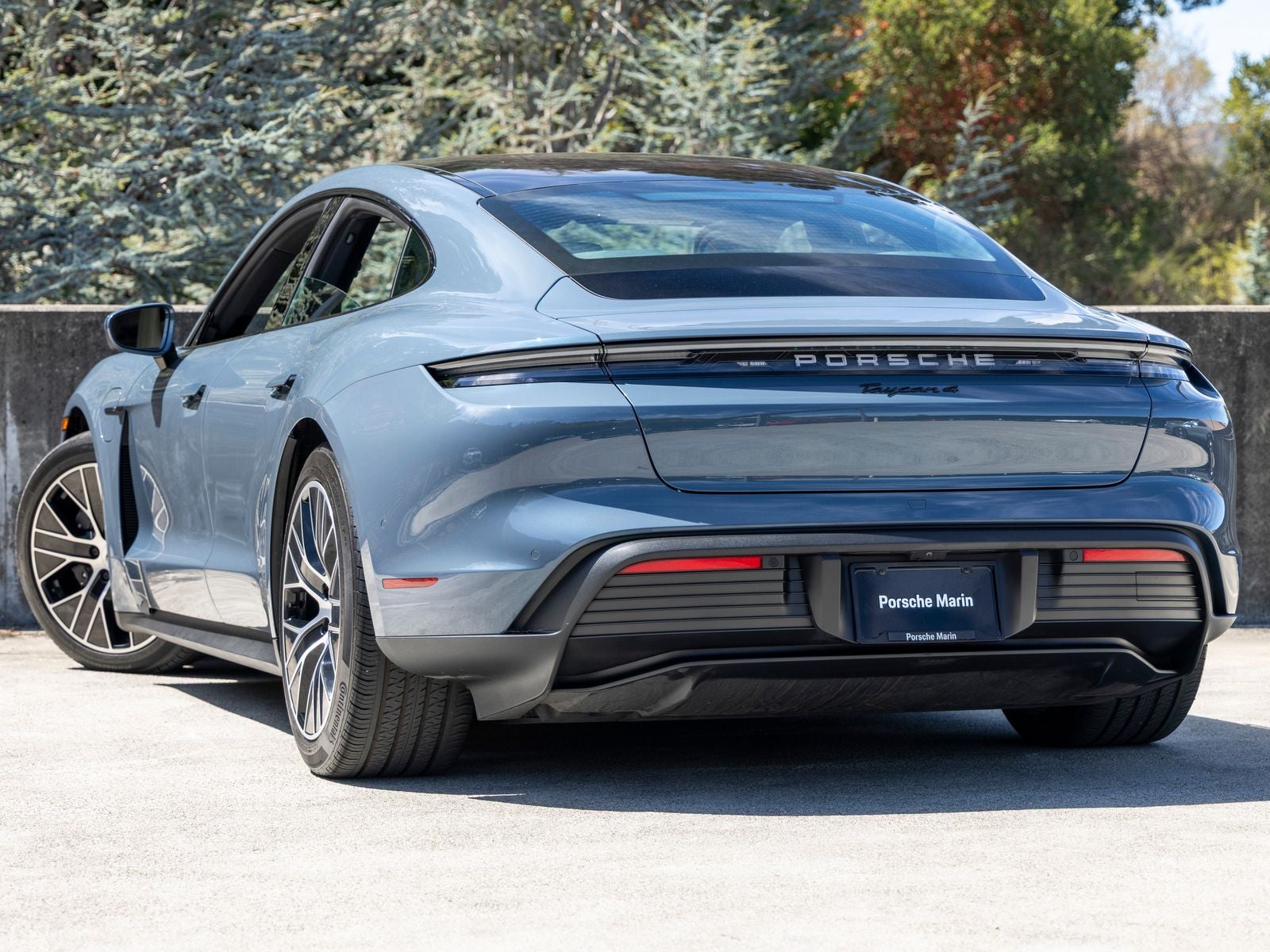 2025 Porsche Taycan Taycan 4