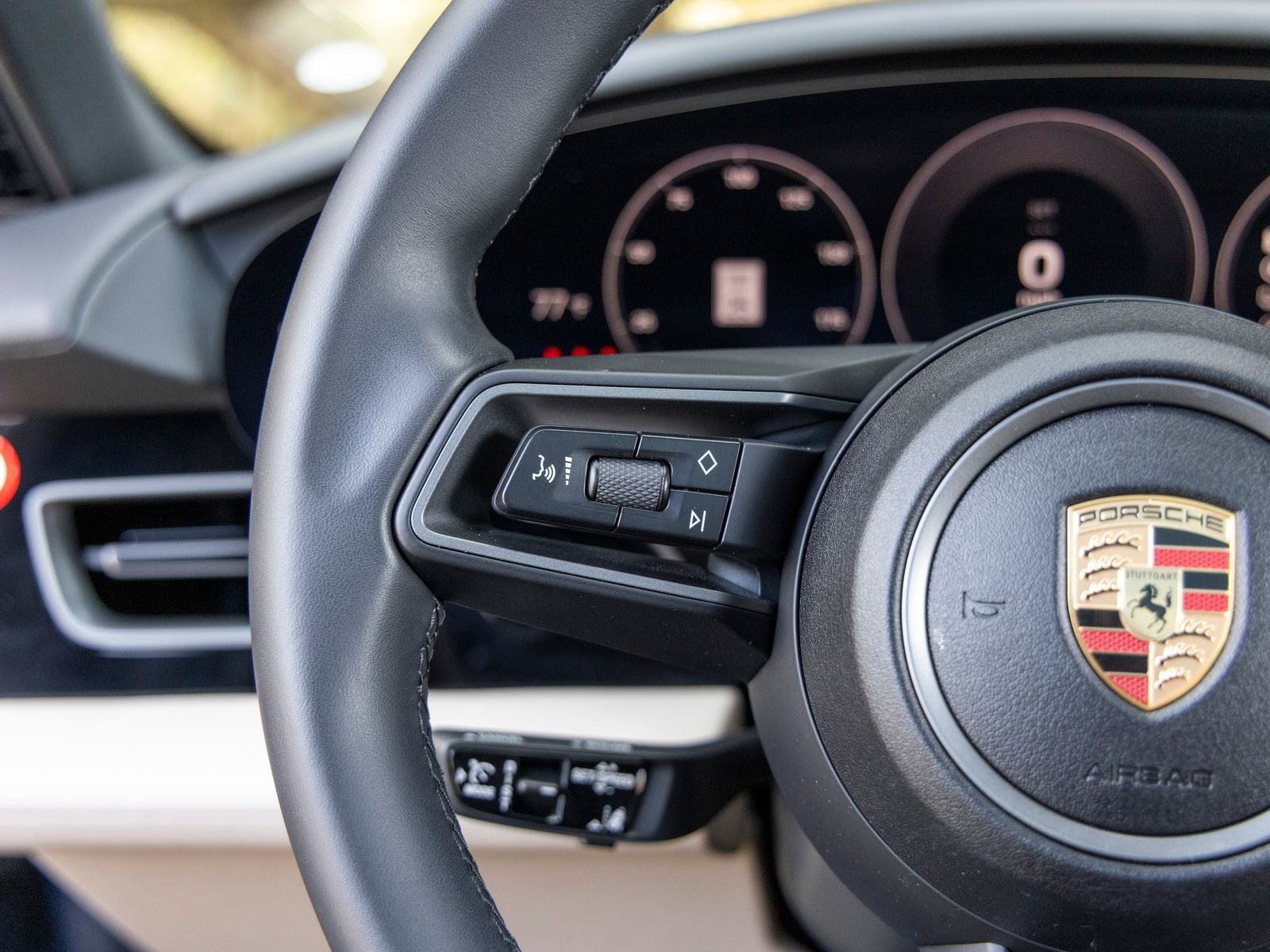 2025 Porsche Taycan Taycan 4