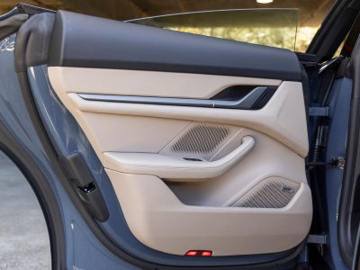 2025 Porsche Taycan Taycan 4