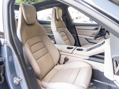 2025 Porsche Taycan Taycan 4