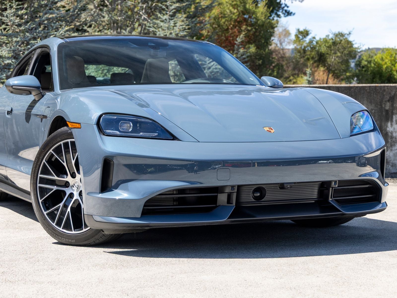 2025 Porsche Taycan Taycan 4