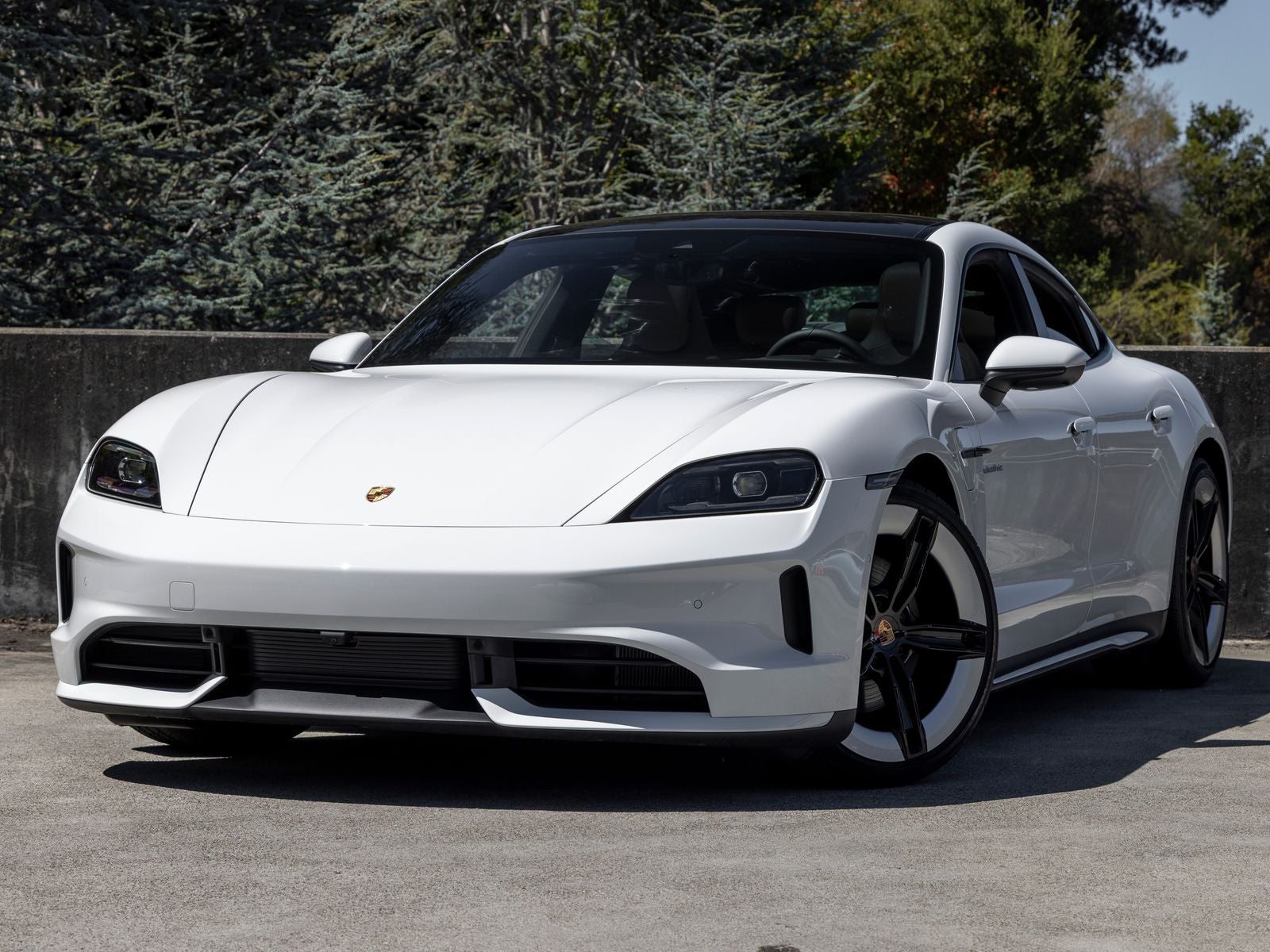 2026 Porsche Taycan